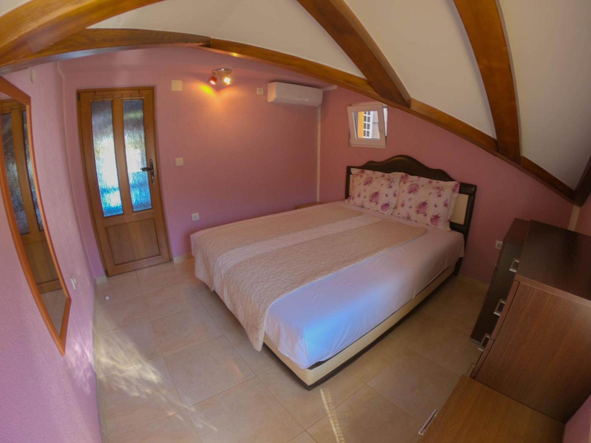 Porto Del Sole Apartments Tivat Ngoại thất bức ảnh